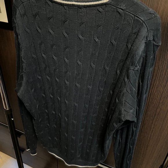 St. Croix Large cable knit V-neck sweater Slim Fit - Picture 3 of 5